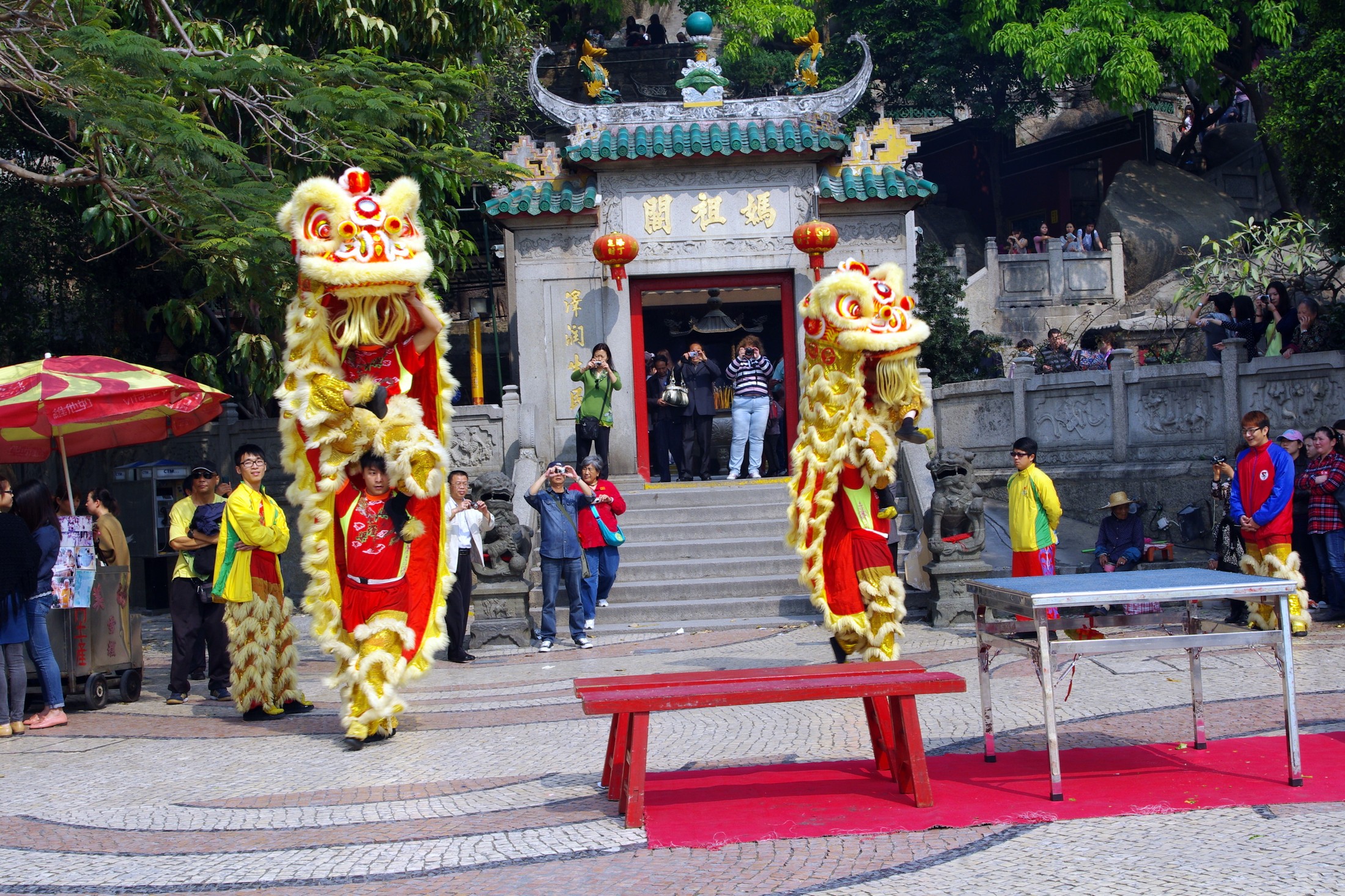 Day 02 – Dazzling Macau & Transfer to Hong Kong