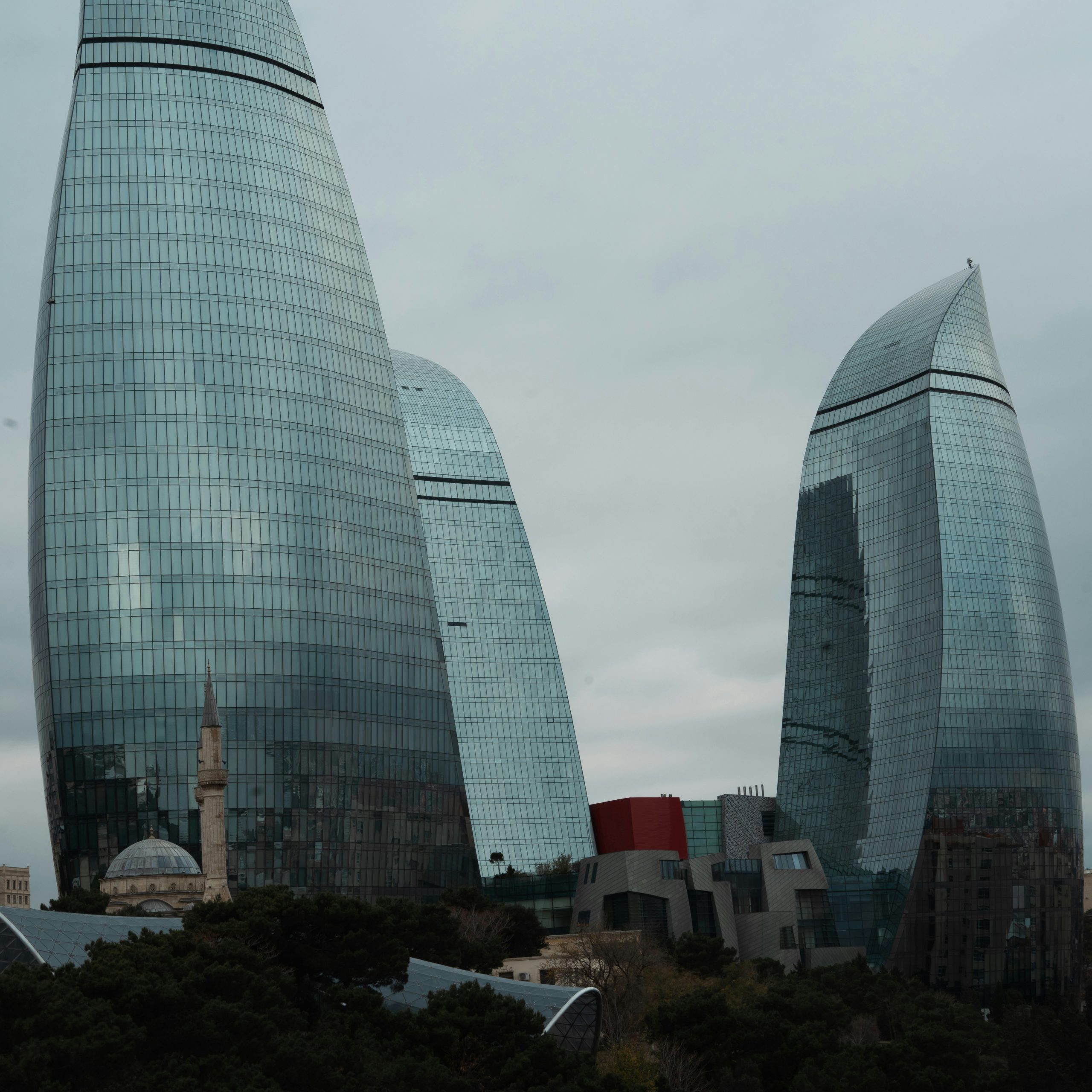 Day 01 – Arrival in Baku & Evening City Glow