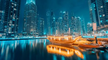 Top 7 Iconic Dubai Experiences You Must Cross Off Your Bucket List