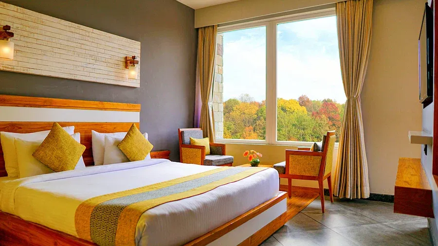 The Golden Tusk – Luxury in the Heart of Jim Corbett